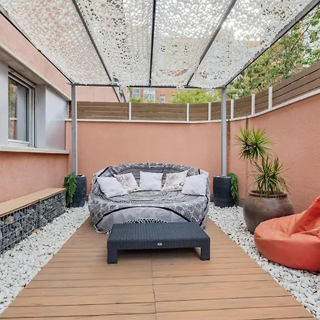 Pool Luxury 2 Bedrooms - 2 Terraces - Parking - Long Term Barcelona