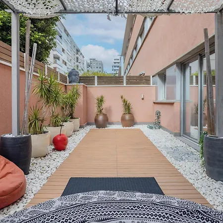 Pool Luxury 2 Bedrooms - 2 Terraces - Parking - Long Term Apartment *